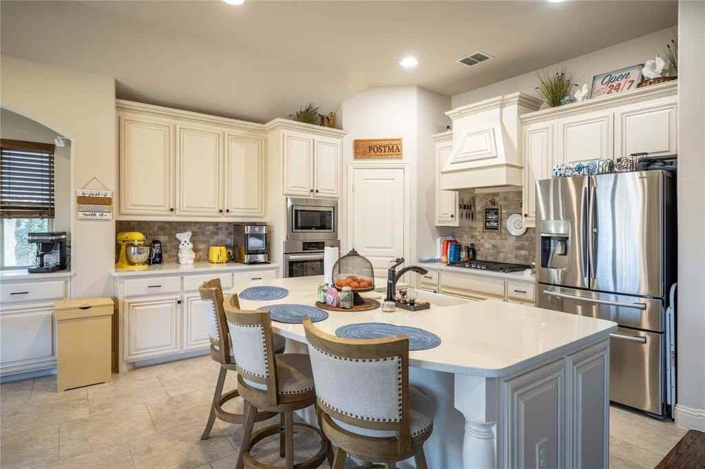 9013 Athens Dr - Photo 6 of 31