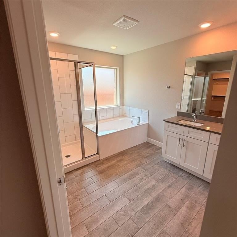 1332 Honey Creek Dr - Photo 7 of 8