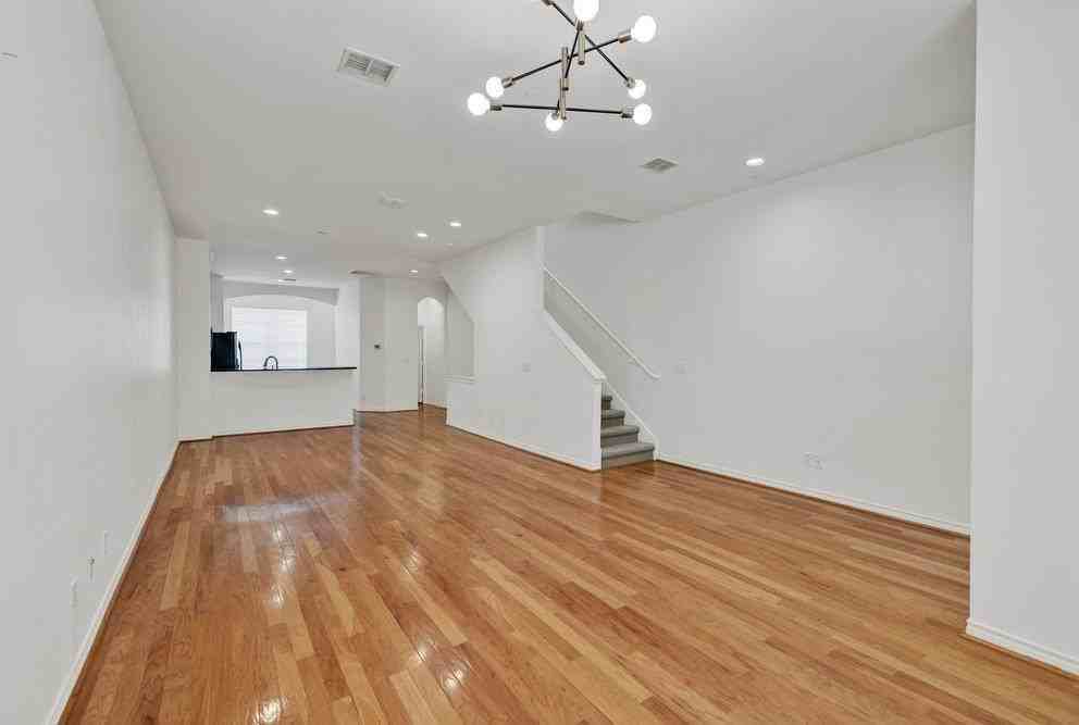 4315 Holland Ave #19 - Photo 4 of 18