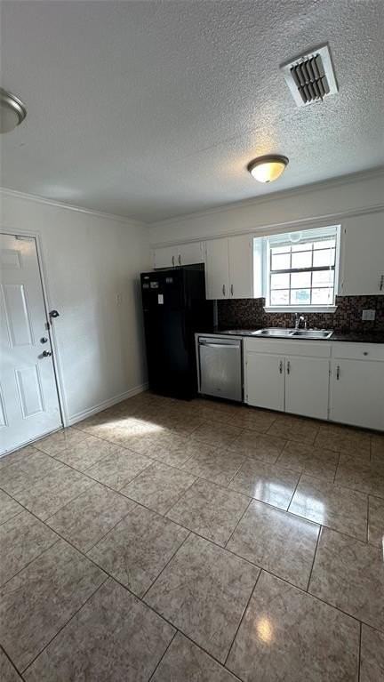 3411 Pewitt Dr #3413 - Photo 3 of 12