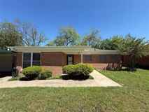 1135 Park Center St - Photo 1 of 1