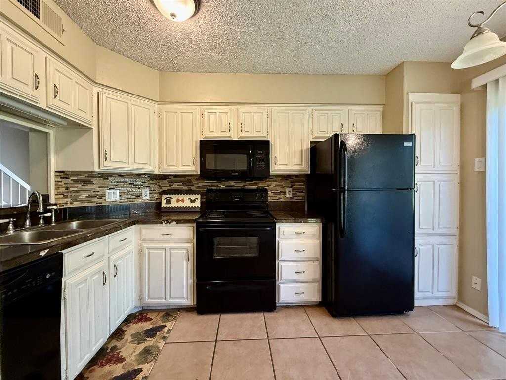777 Custer Rd #2-3 - Photo 2 of 28