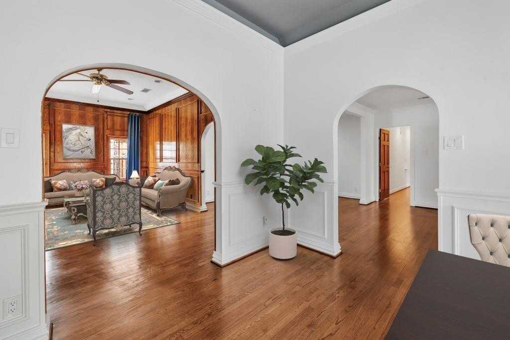 5604 Martel Ave - Photo 7 of 14