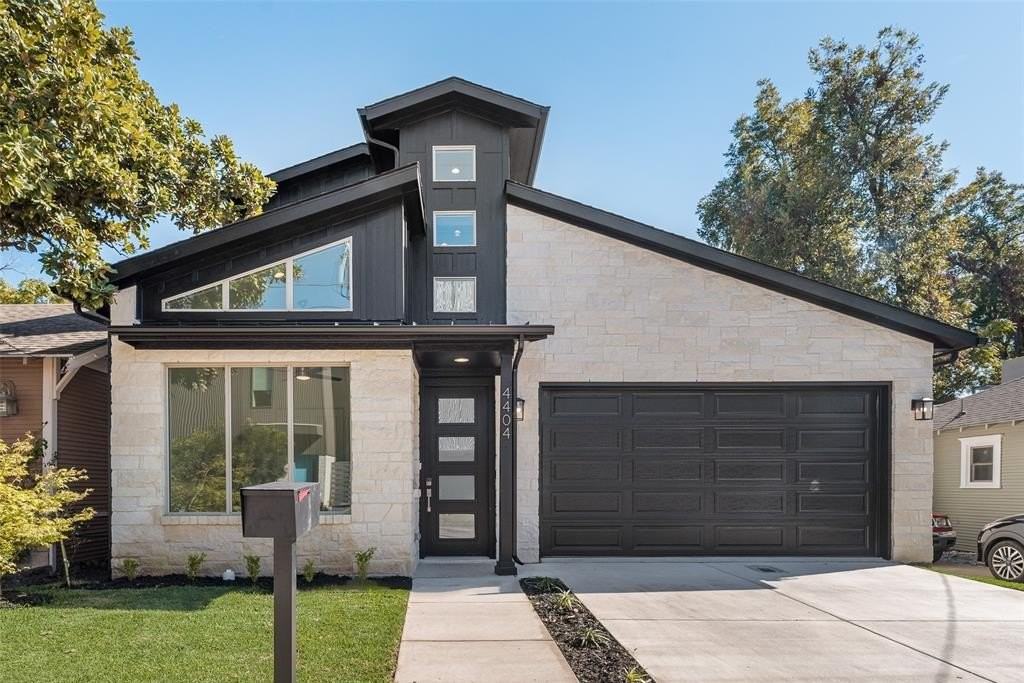 4404 Rusk Ave - Photo 2 of 32