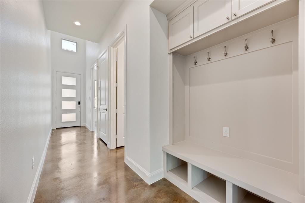 4404 Rusk Ave - Photo 4 of 32