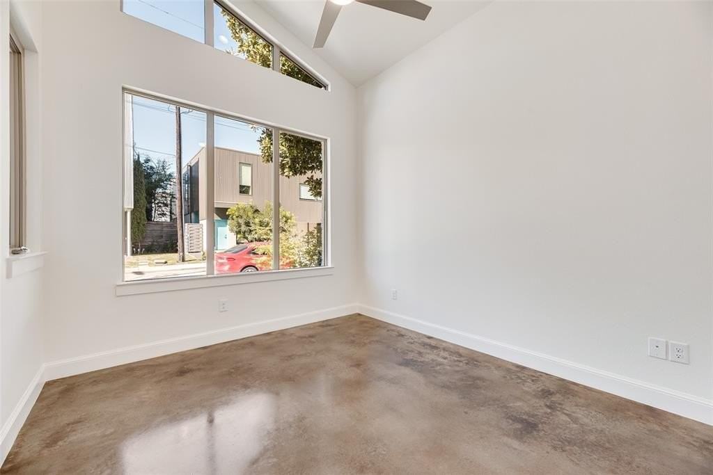 4404 Rusk Ave - Photo 6 of 32