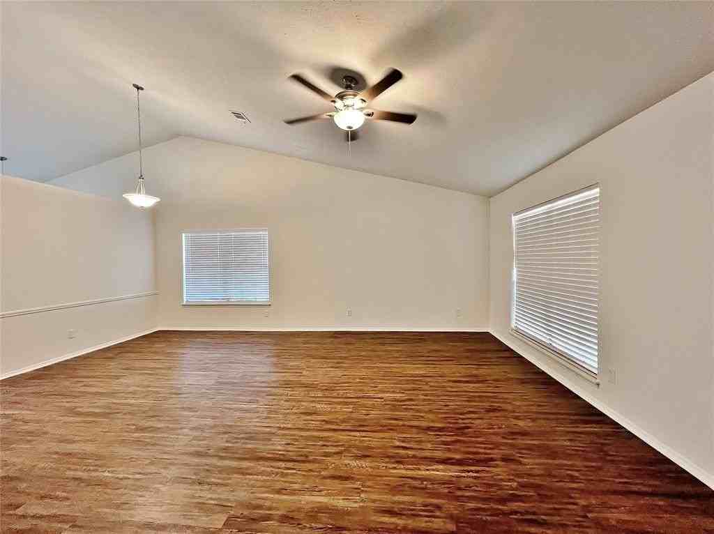 1028 Whitewater Trl - Photo 6 of 24