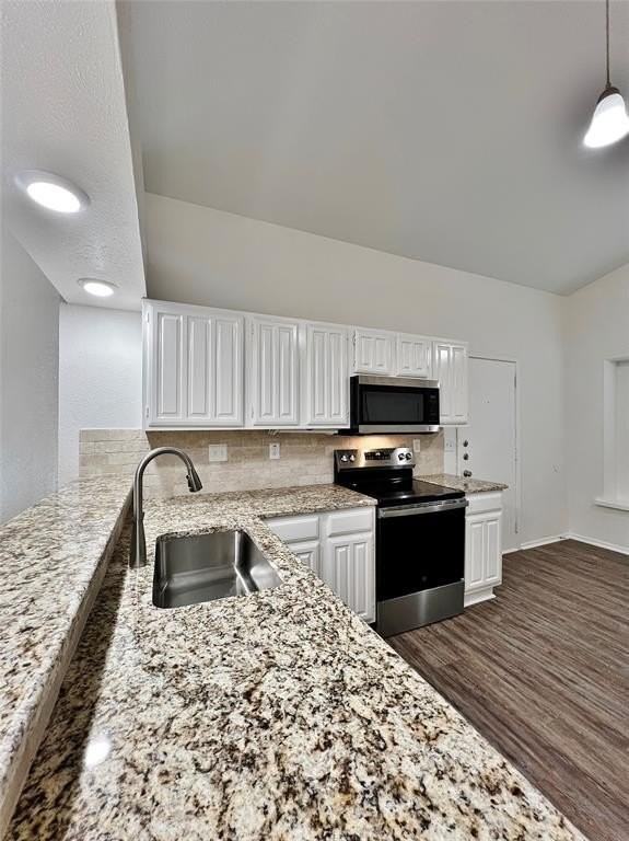 1028 Whitewater Trl - Photo 7 of 24