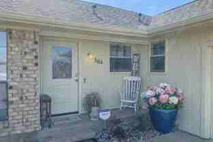 304 E 6th St - Photo 1 of 1