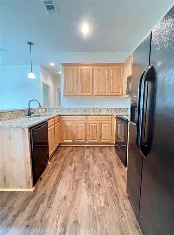 214 Lasso Ct - Photo 7 of 16