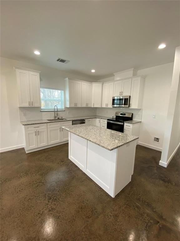 2538 Stovall Dr - Photo 4 of 17