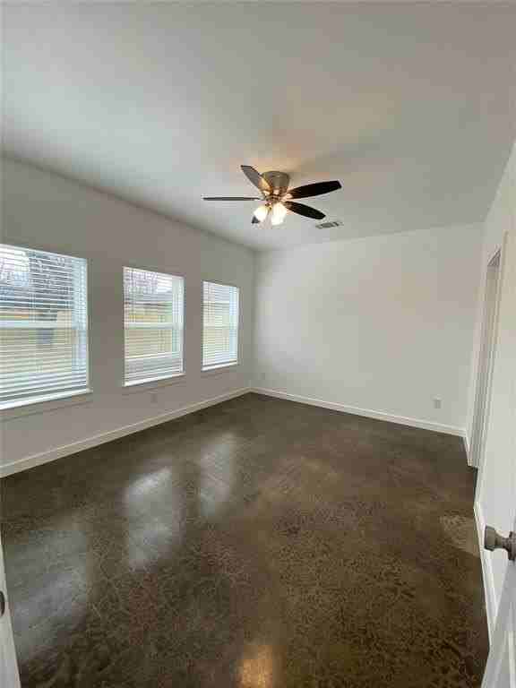 2538 Stovall Dr - Photo 6 of 17