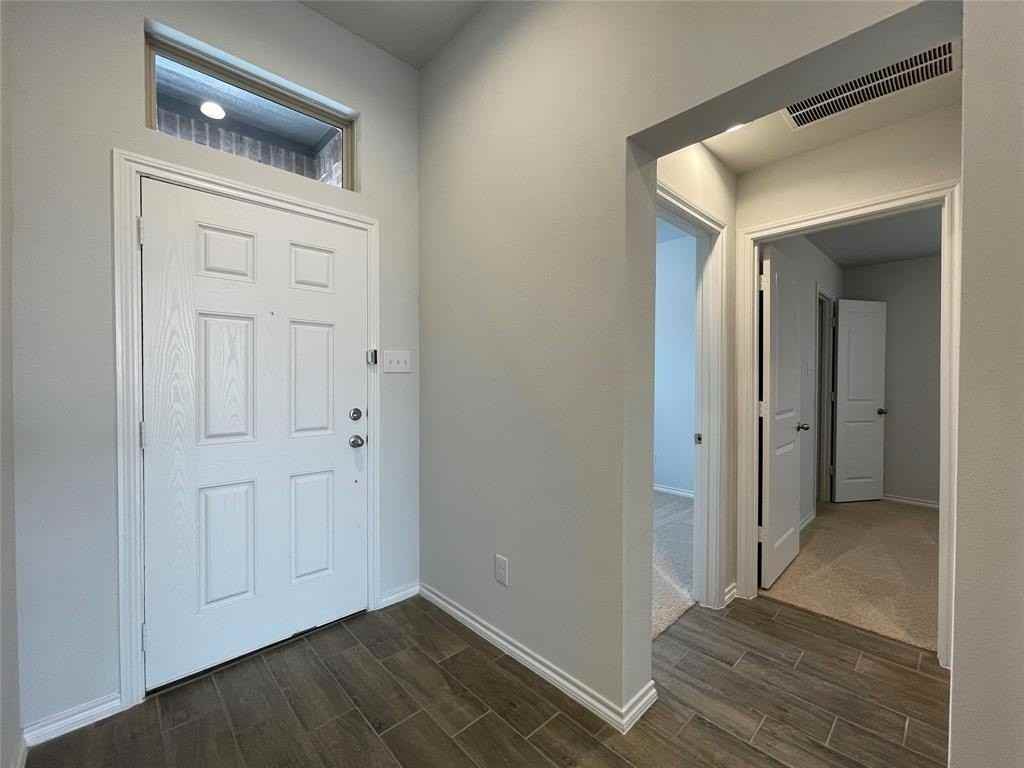 5808 Utopia Dr - Photo 3 of 29