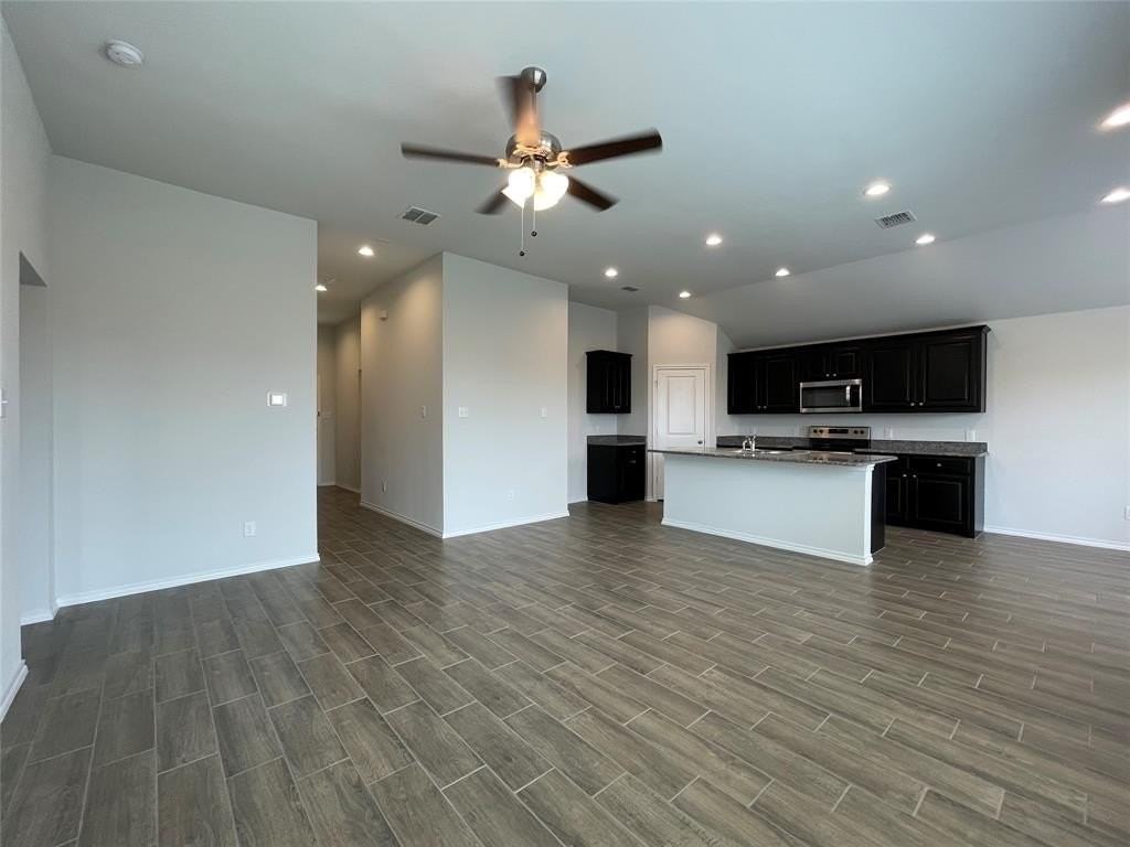 5808 Utopia Dr - Photo 5 of 29