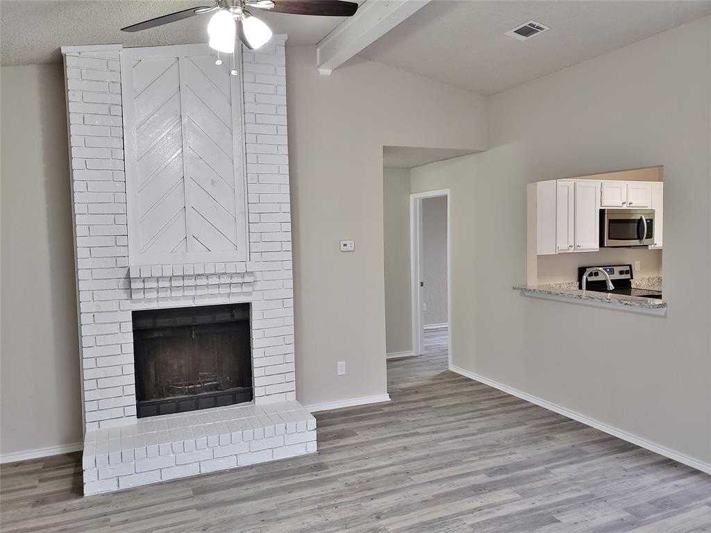 1415 Smokehouse St - Photo 6 of 23