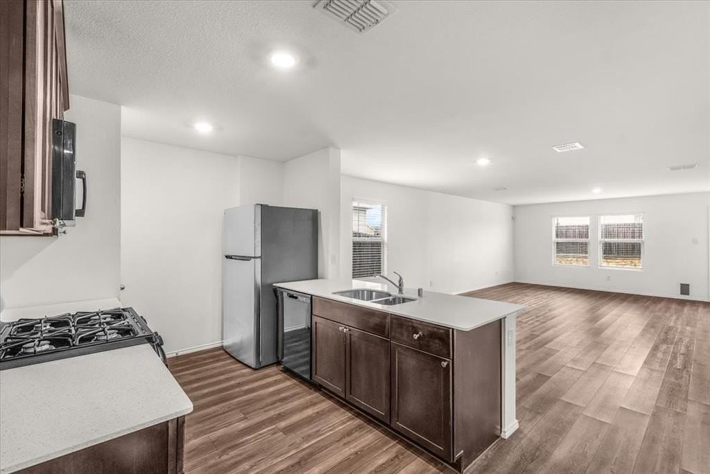 340 Red Rock Trl - Photo 2 of 18