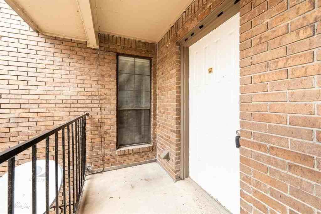 4552 Chaha Rd - Photo 3 of 25