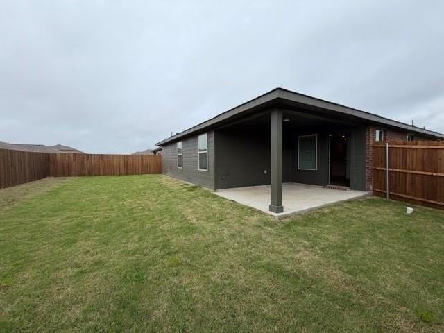 1208 Riverbrook Ln - Photo 2 of 17