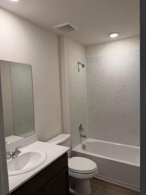 1208 Riverbrook Ln - Photo 3 of 17