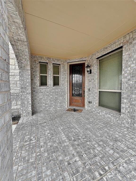 301 Autumnwood Dr - Photo 3 of 31