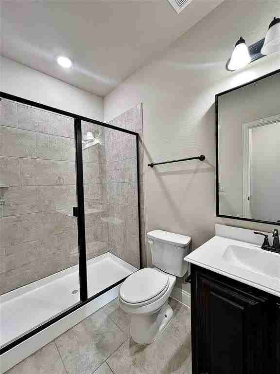 301 Autumnwood Dr - Photo 7 of 31