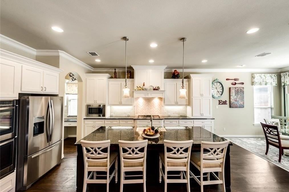 917 Pleasant View Dr - Photo 4 of 27