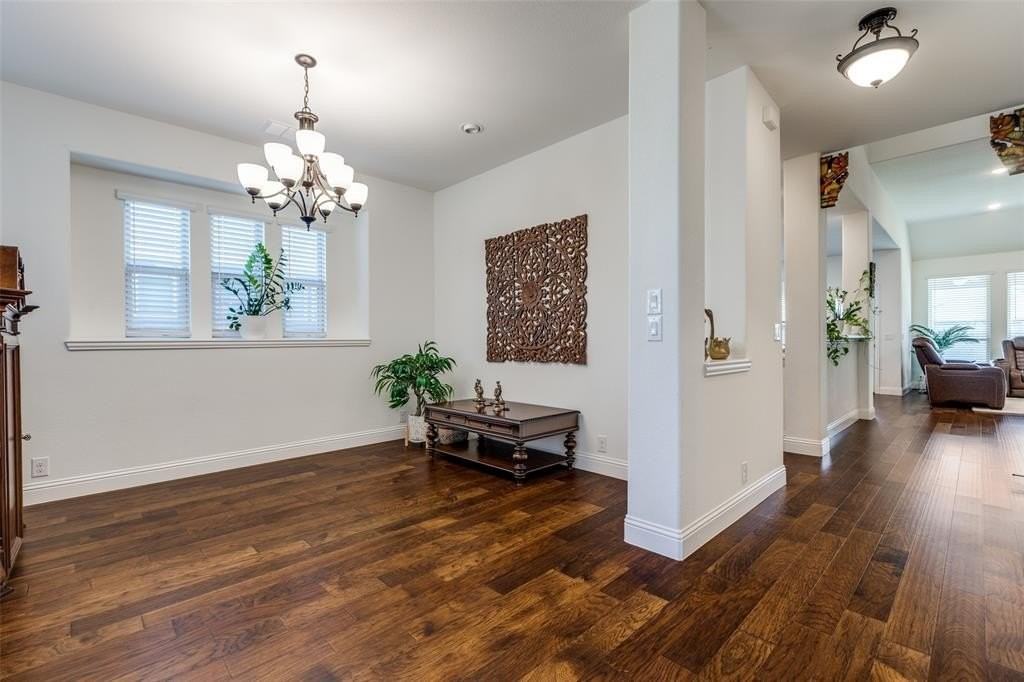 1708 Benny Ln - Photo 4 of 35