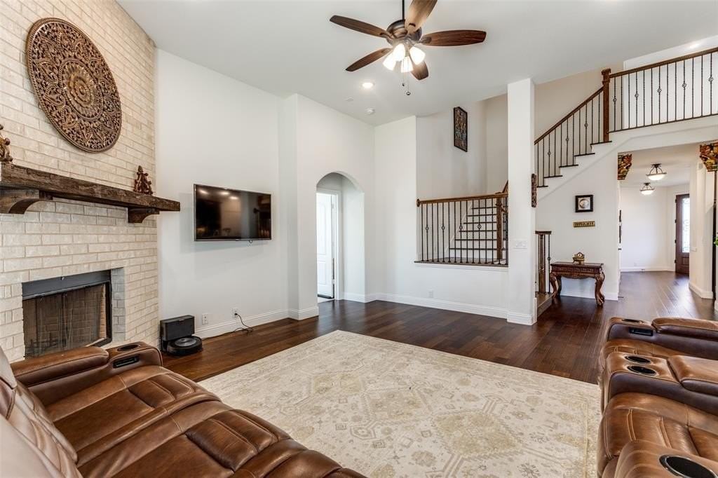 1708 Benny Ln - Photo 6 of 35