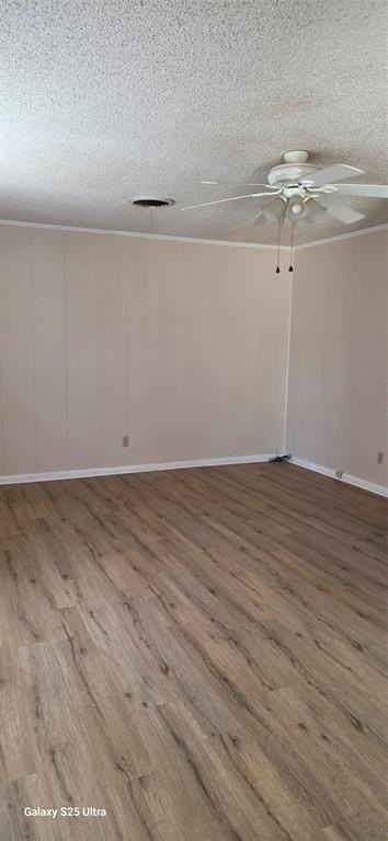 2117 Grand Ave - Photo 2 of 10