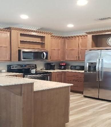 211 Ne Coastal Dr - Photo 3 of 9