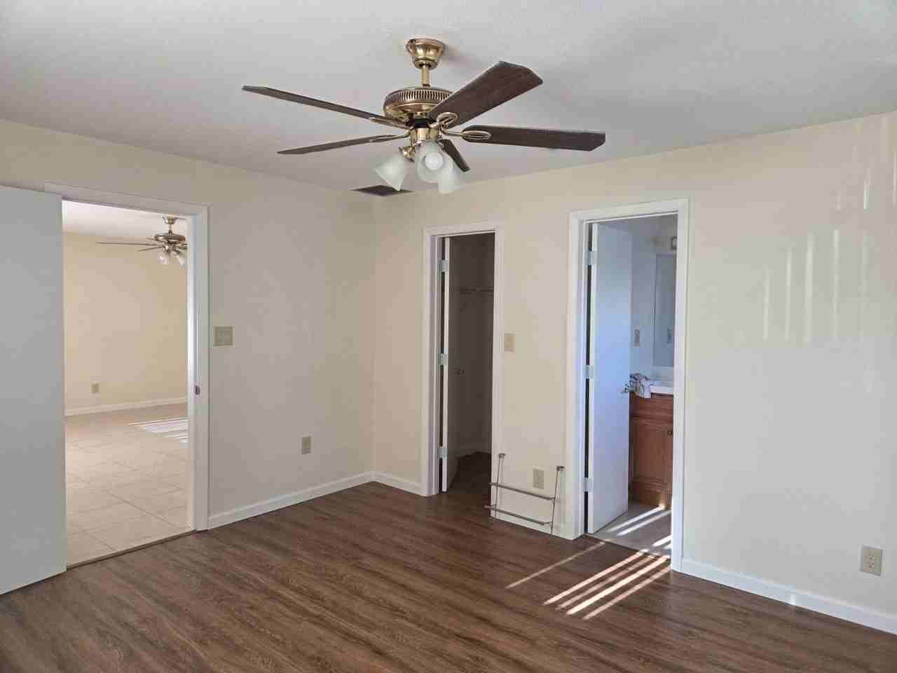 565 Vanguard Ave Nw - Photo 7 of 12