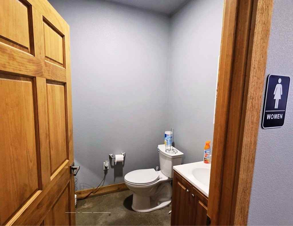 1003 E County Road 140 - Photo 5 of 31