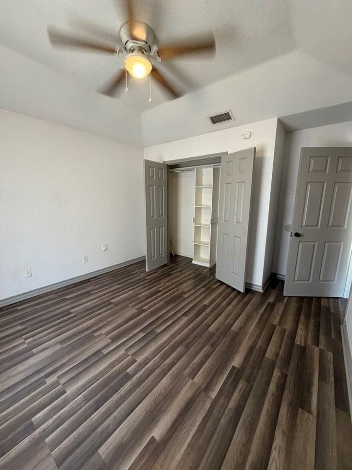 4515 Monty Dr - Photo 2 of 21