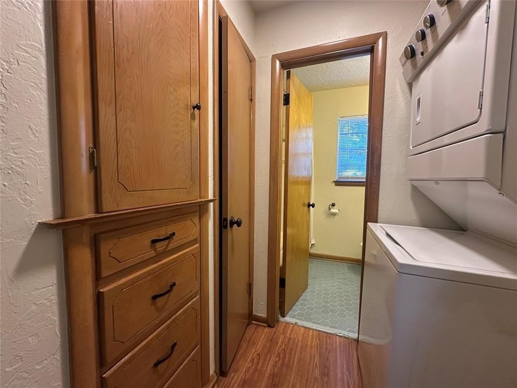 2007 Delaware Ln - Photo 5 of 11