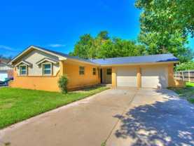 306 S Mercedes Dr - Photo 1 of 1