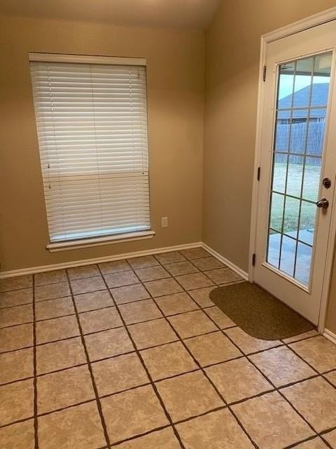 4217 Manhattan Dr - Photo 7 of 19