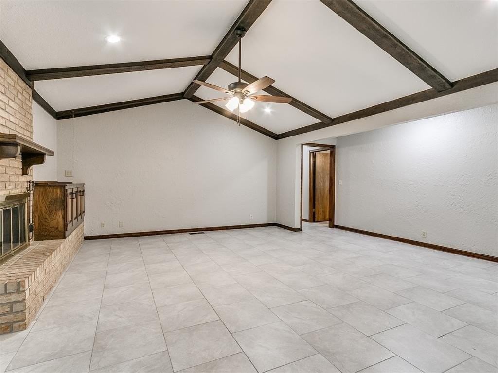 1213 Westbrooke Ter - Photo 4 of 28