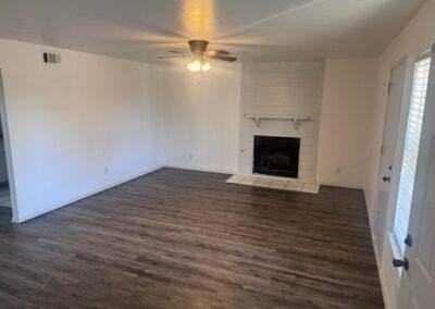 440 Belmont Dr - Photo 2 of 14