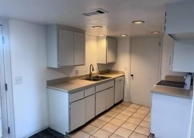 440 Belmont Dr - Photo 5 of 14