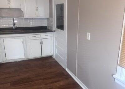 2107 Hardin Dr - Photo 4 of 10