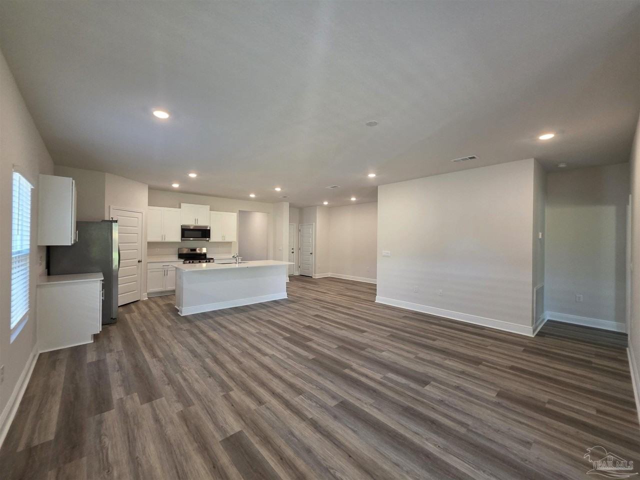 8057 Fir Tree Dr - Photo 4 of 50
