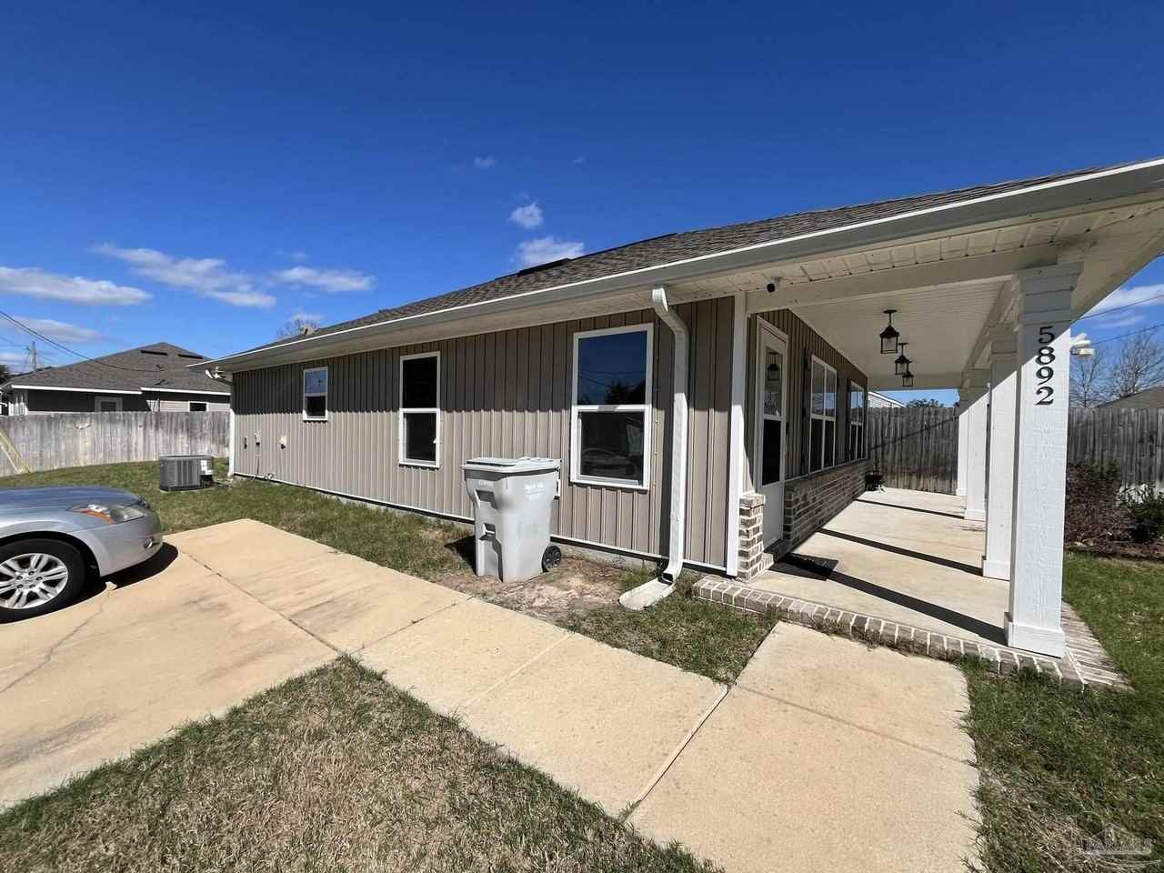 5892 Pendleton Ct - Photo 5 of 29