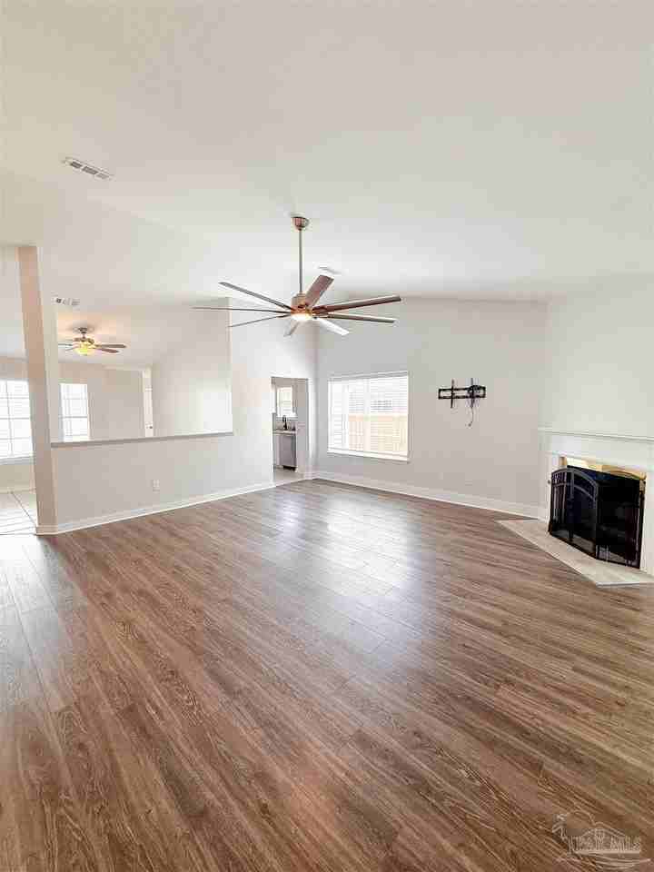 161 Mirabelle Cir - Photo 7 of 25