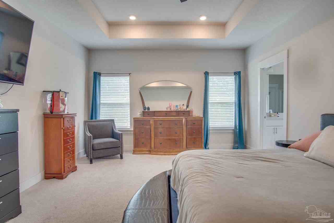 229 Camellia Dr - Photo 4 of 31