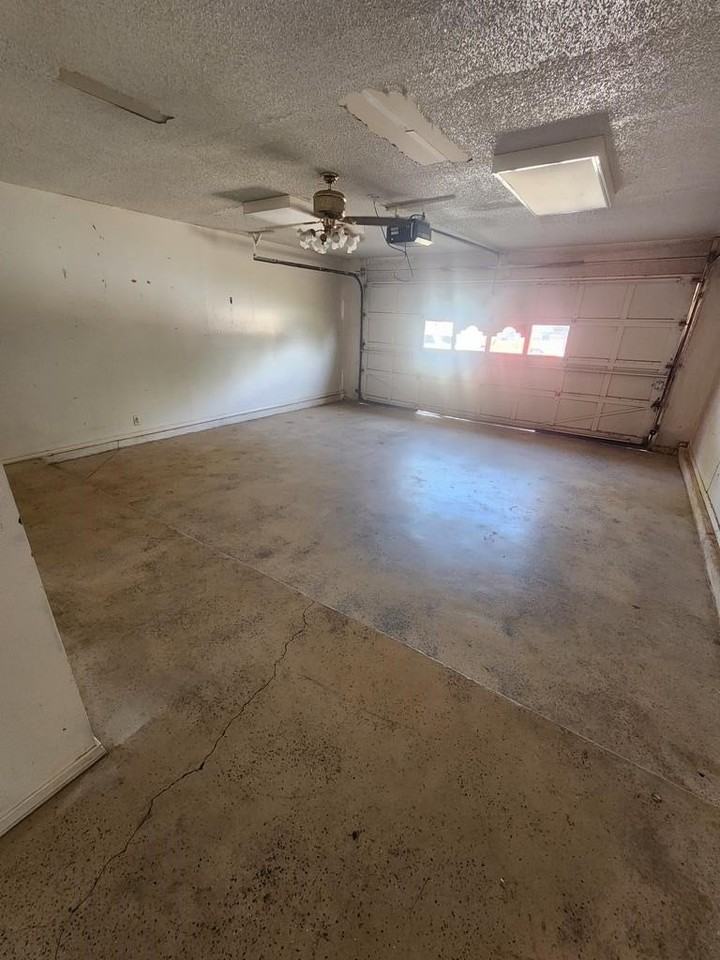 5303 Brazos Ct - Photo 7 of 27