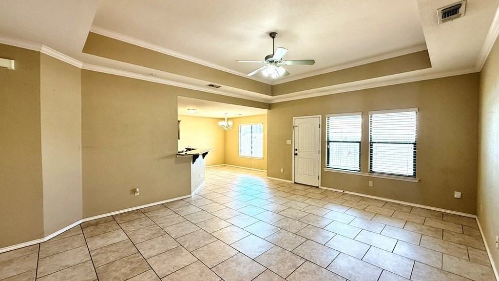 1213 E Nobles Ave - Photo 7 of 41