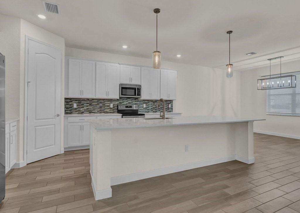 5982 Sequoia Cir - Photo 6 of 36