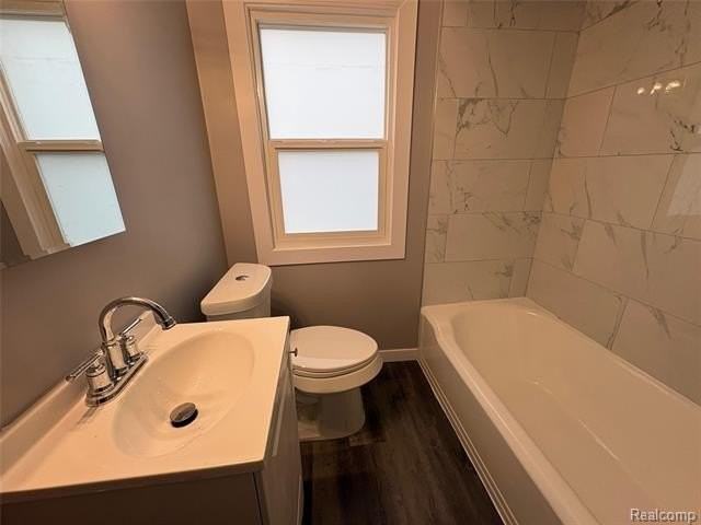 19479 Helen St - Photo 5 of 10