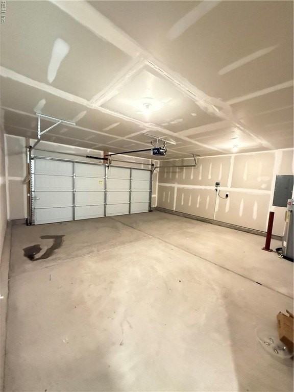 565 Bridgeway Ct - Photo 4 of 25