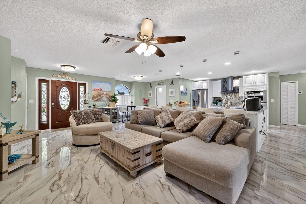 6180 30th Ct S - Photo 6 of 31